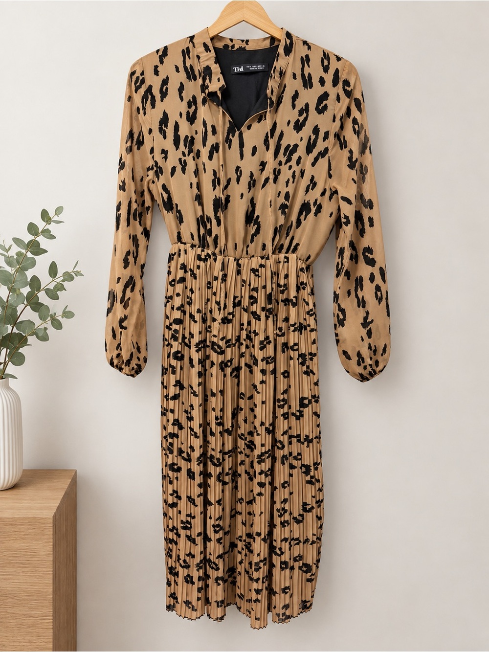Thil Leopard Print Pleated Midi Dress Size S 100% Viscose